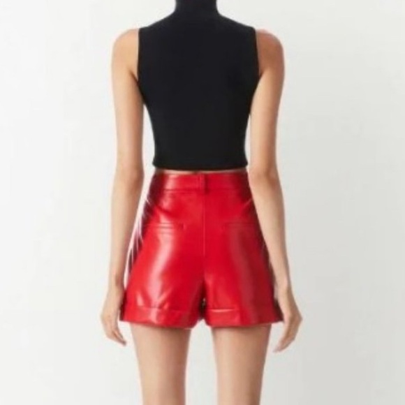 New Alice and Olivia Conry vegan leather shorts - Picture 3 of 16